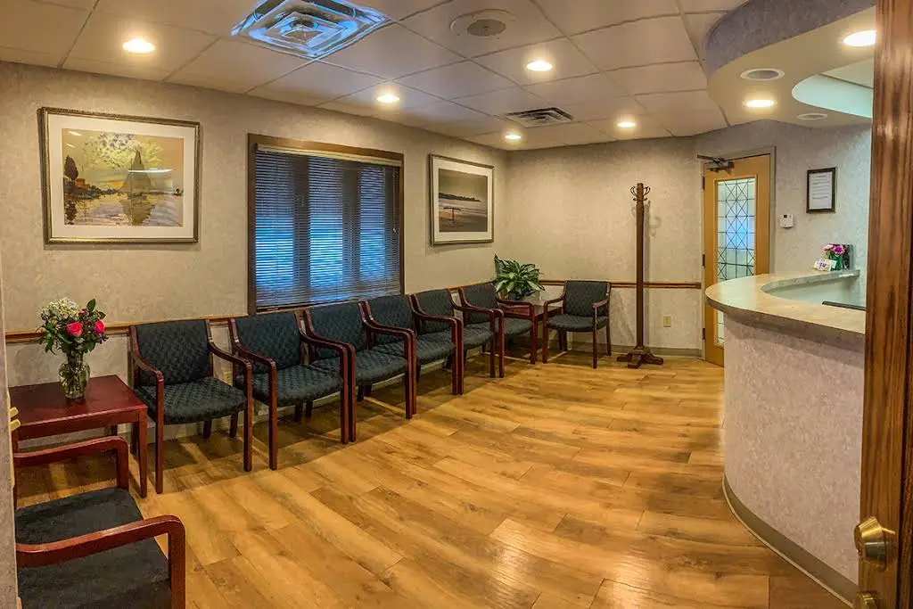 Shore Points General and Implant Dentistry - Professional dental clinic exterior with modern facilities