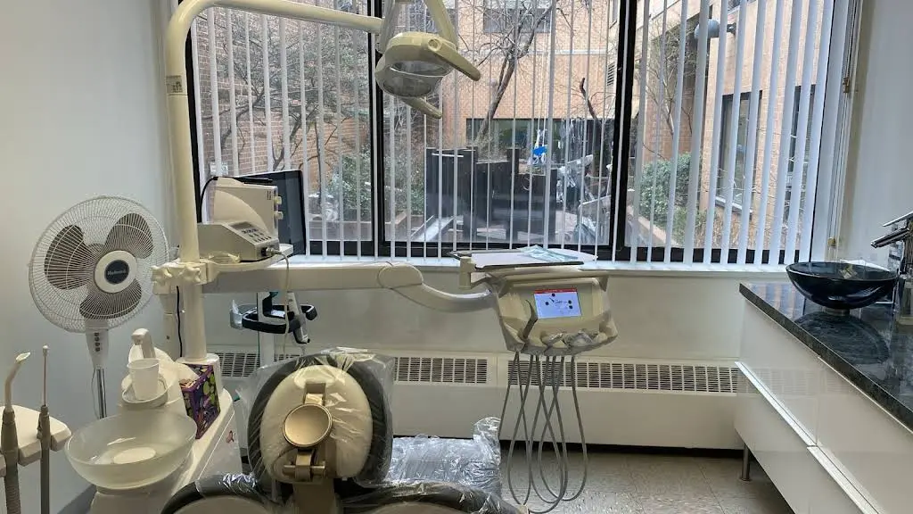 Natalie Gor, DDS