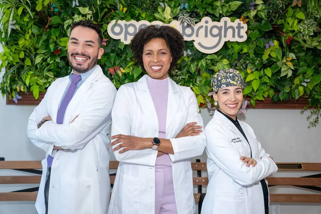 Open Bright Pediatric Dentistry - Professional dental clinic exterior with modern facilities