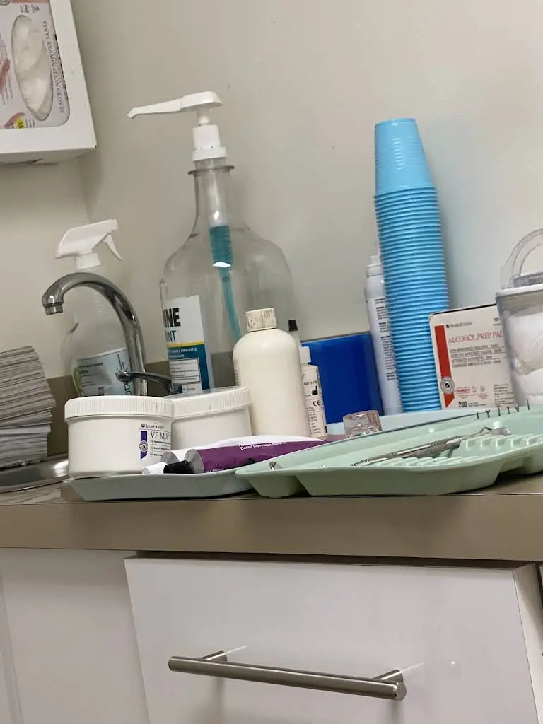 Harlem Dental Plaza - Professional dental clinic exterior with modern facilities