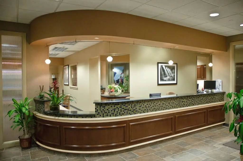 Great Neck Dental Associates - Professional dental clinic exterior with modern facilities