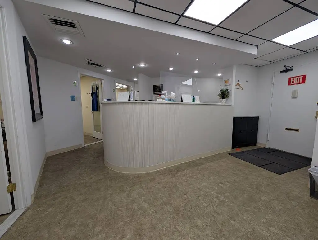 K Dental - Kyung Kim DDS - Professional dental clinic exterior with modern facilities