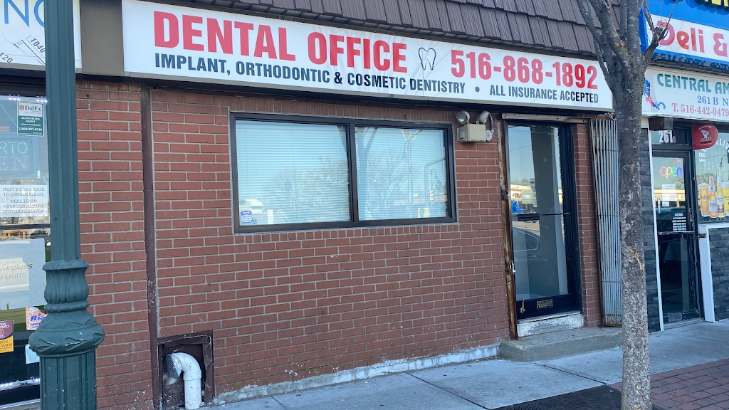 Roosevelt Dental Office - Professional dental clinic exterior with modern facilities
