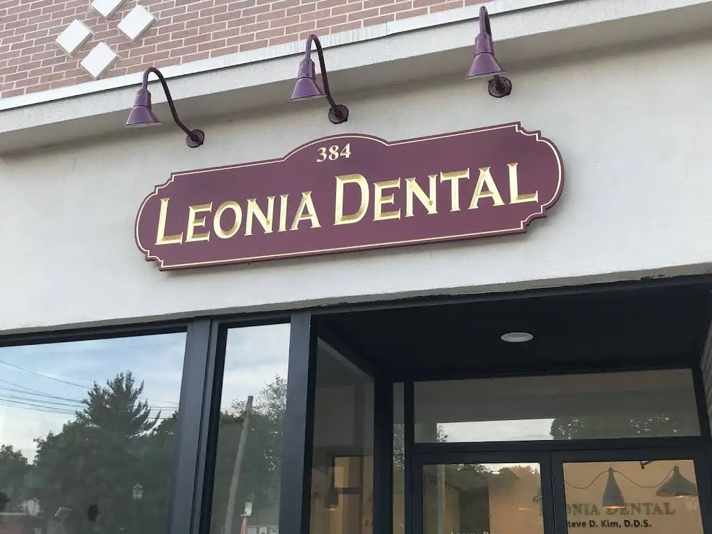 Leonia Dental - Professional dental clinic exterior with modern facilities