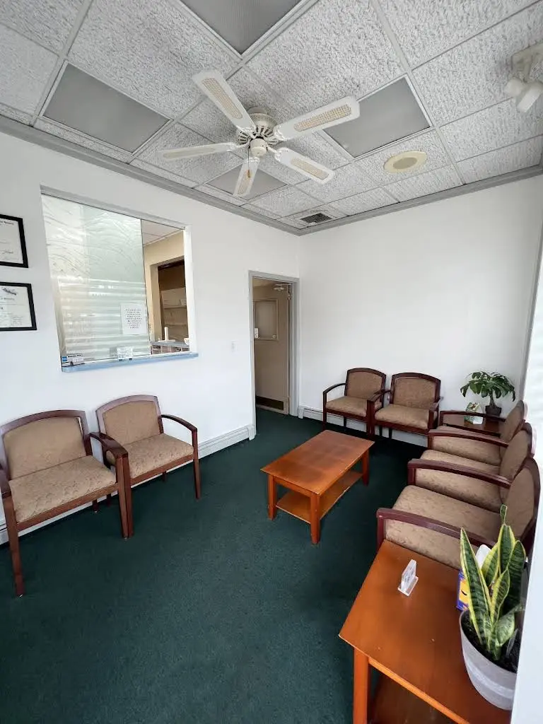 Cura Dental - Dr. Eddie Rosario