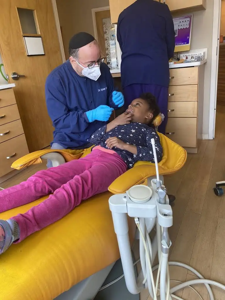 Growing Smiles of Englewood