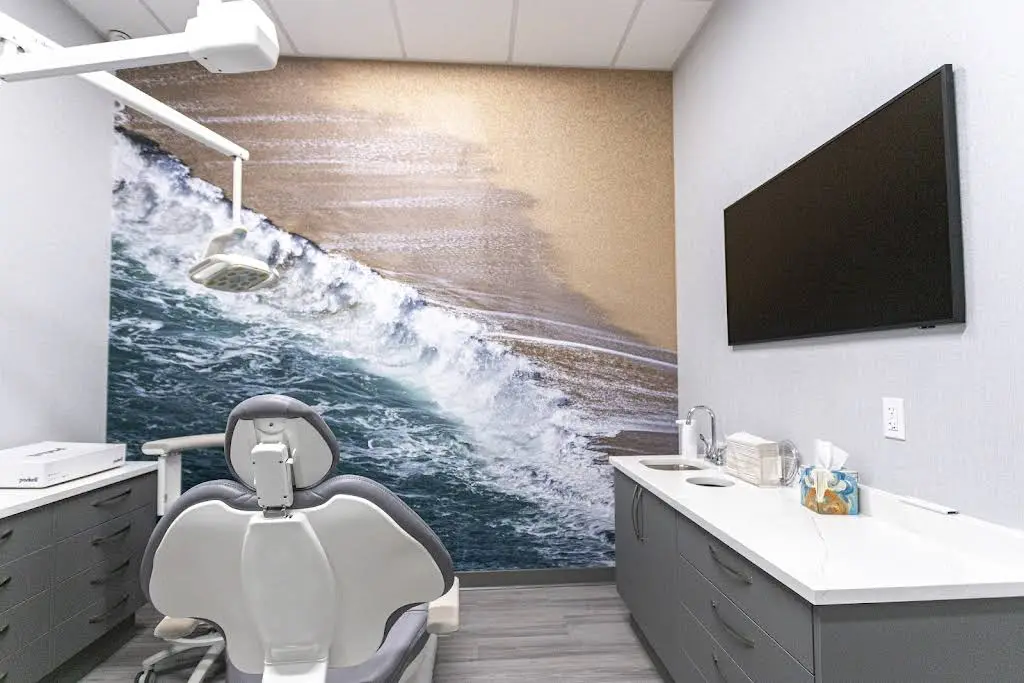 Four Ever Smile Dental Implant Center