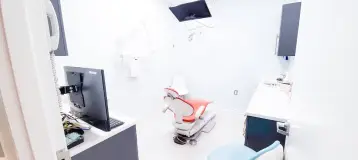 Broadway Dental Group