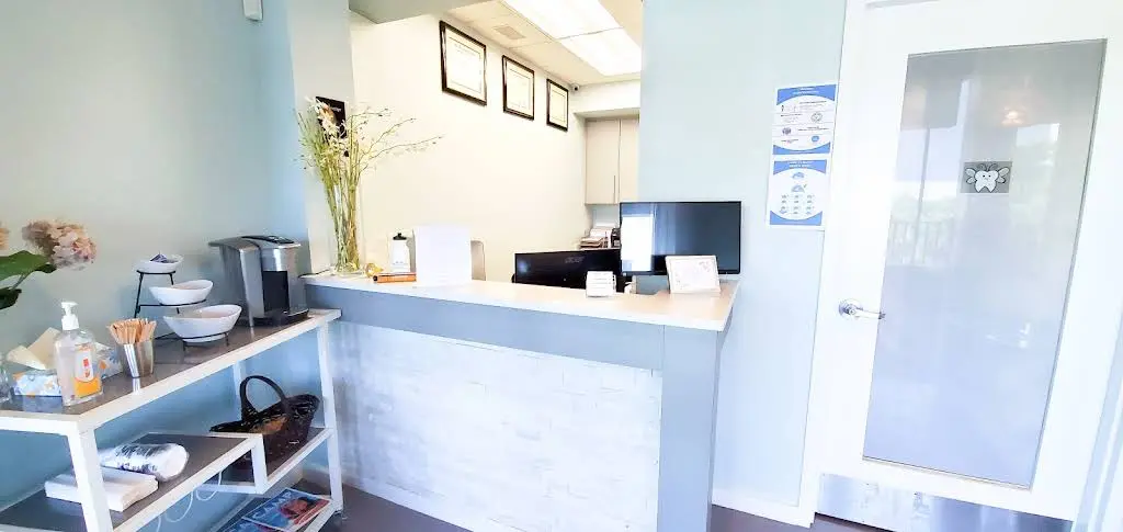Broadway Dental Group
