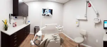 Dee Dental, PLLC