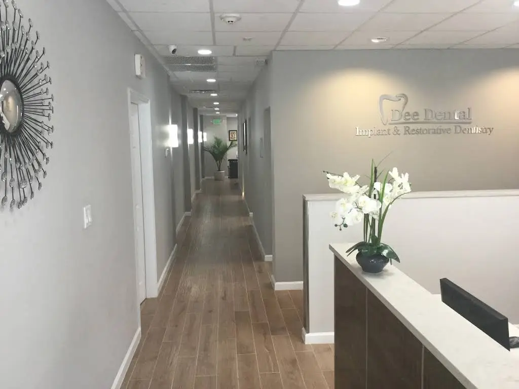 Dee Dental, PLLC