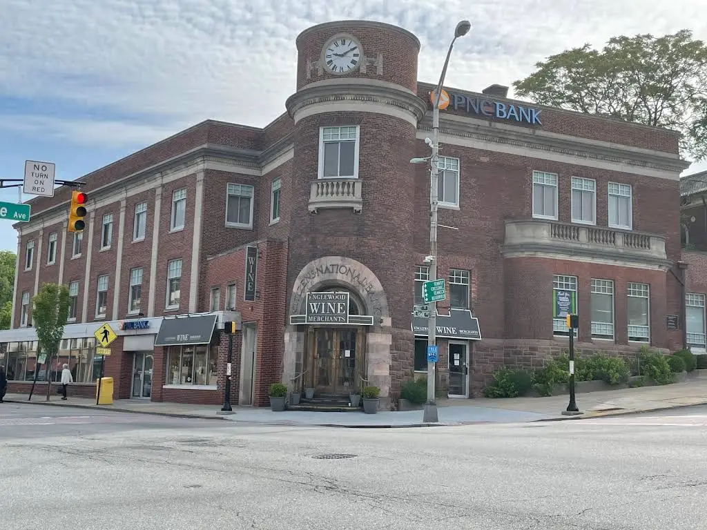 Lillian Vidal DDS LLC / Vidal Dental Associates