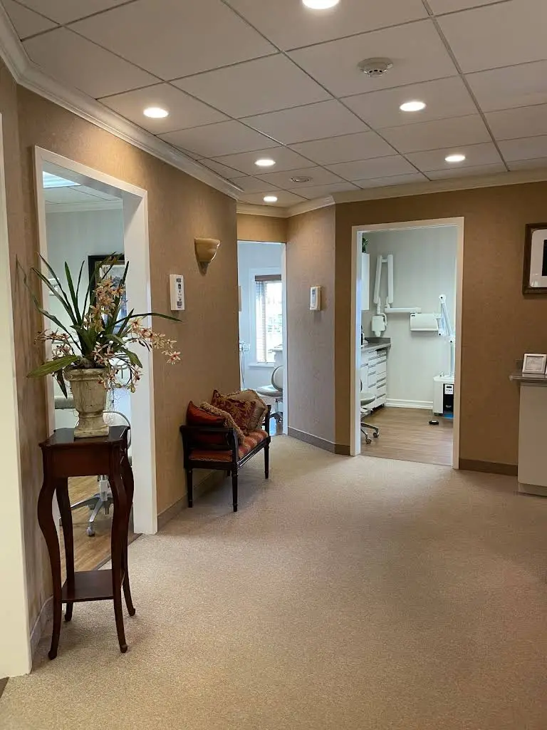Lillian Vidal DDS LLC / Vidal Dental Associates