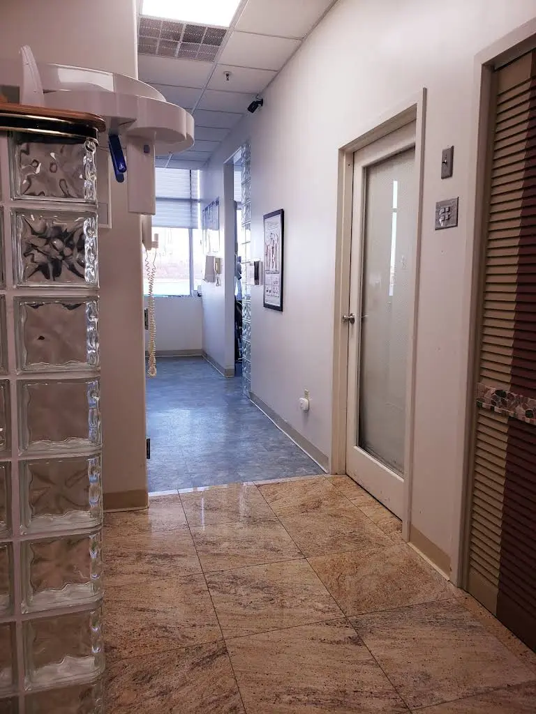 Dental & Implant Center of Edgewater