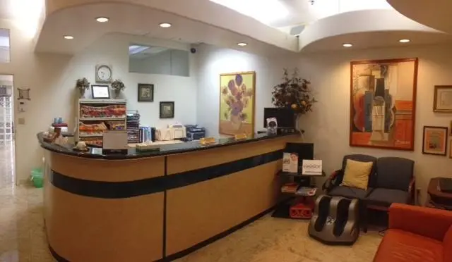 Dental & Implant Center of Edgewater