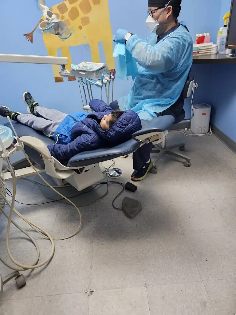 Bergenline Top Dental - Professional dental clinic exterior with modern facilities