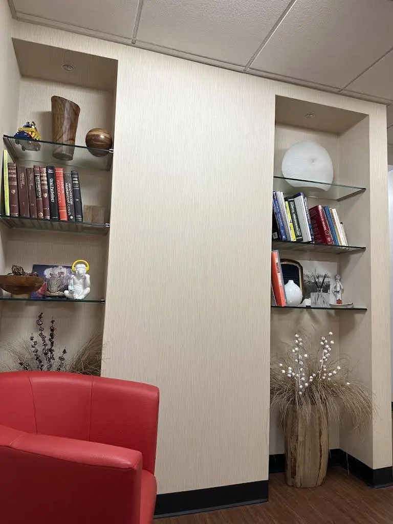Bodneva Cosmetic Dental and Facial Boutique - Svetlana Bodneva D.D.S.