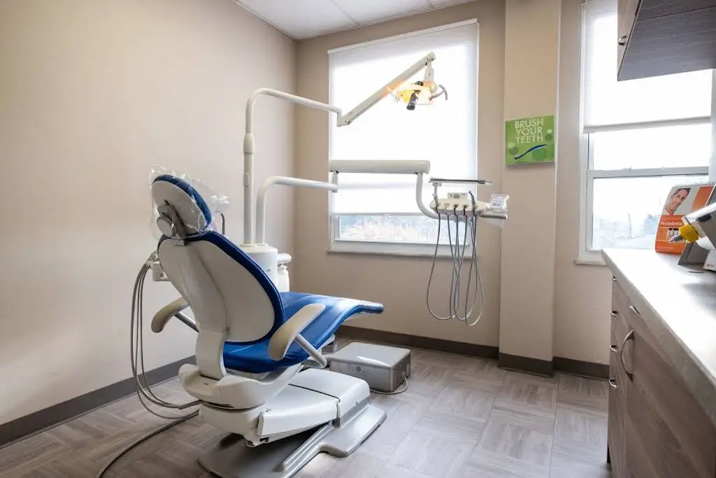M&N Dental of Fort Lee - Professional dental clinic exterior with modern facilities