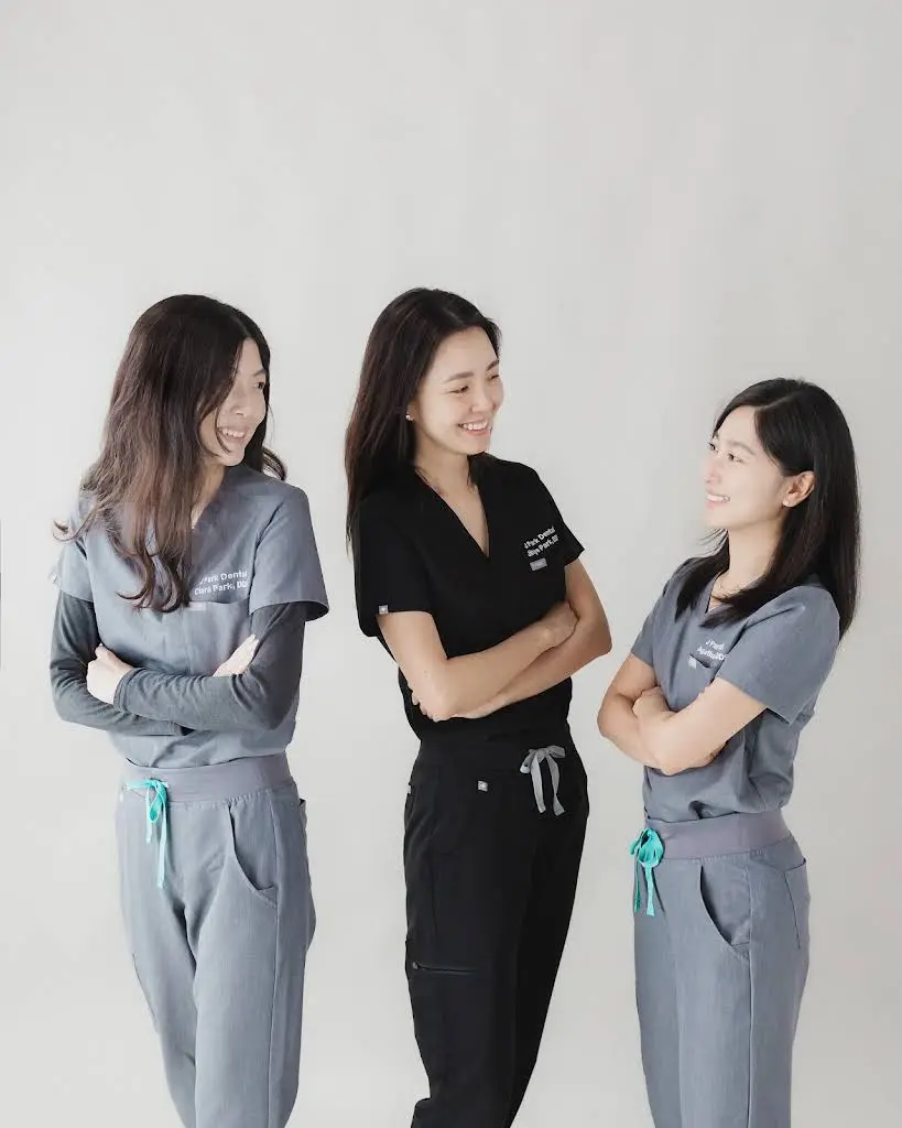 Glow Dental