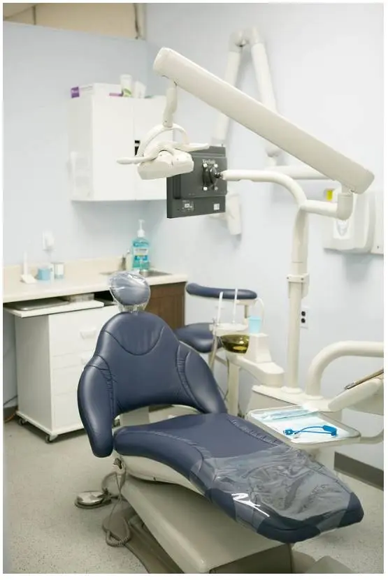 Monroe Dental Office - Professional dental clinic exterior with modern facilities