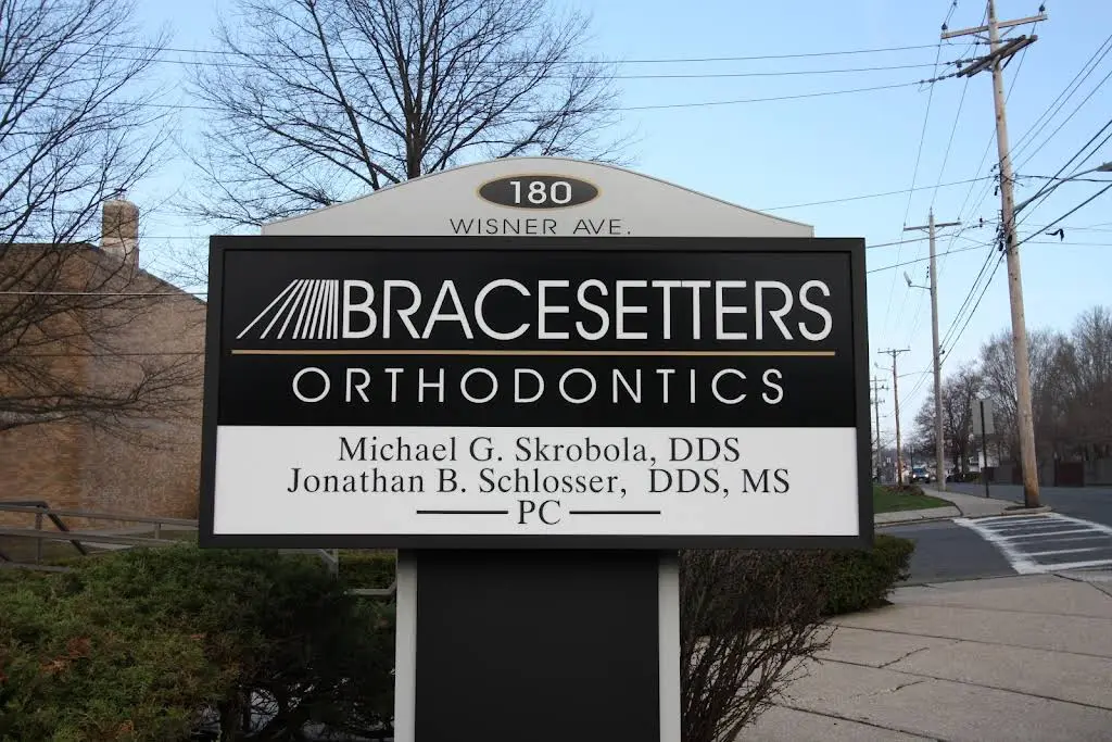 Bracesetters Orthodontics