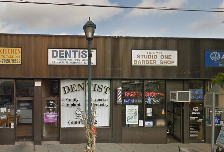 Williston Park Dental - Professional dental clinic exterior with modern facilities