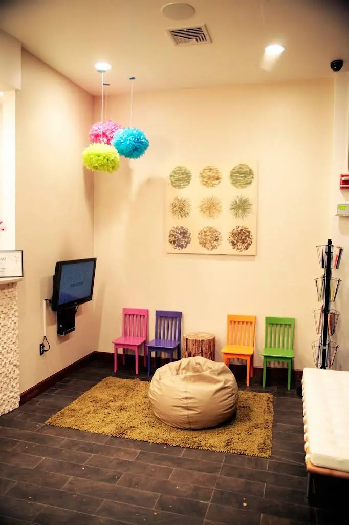 Four Seasons Dental Care PLLC