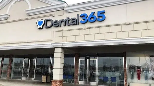 Dental365 - Oceanside - Professional dental clinic exterior with modern facilities