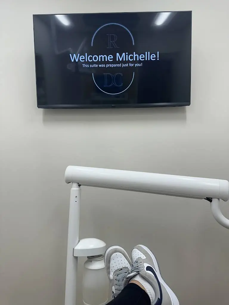 Refine Dental Care