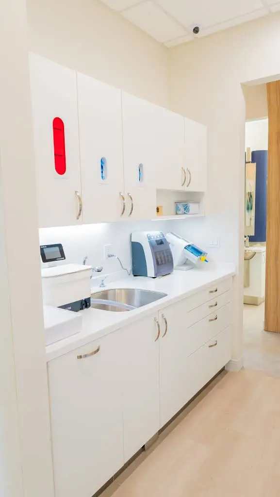 b Dental Spa at Norwood