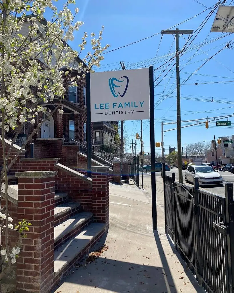 Lee Family Dentistry