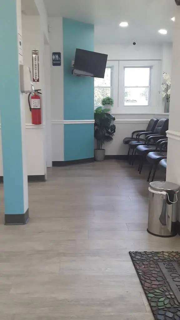 211 Dental Center: Paul Duggal