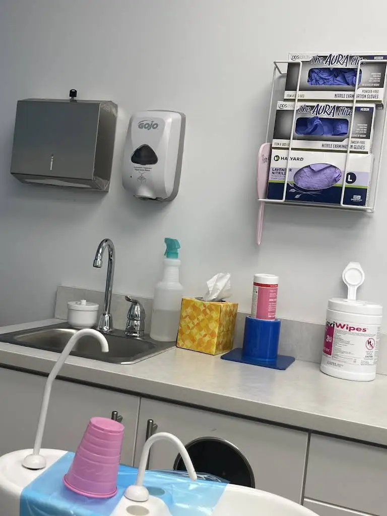 211 Dental Center: Paul Duggal