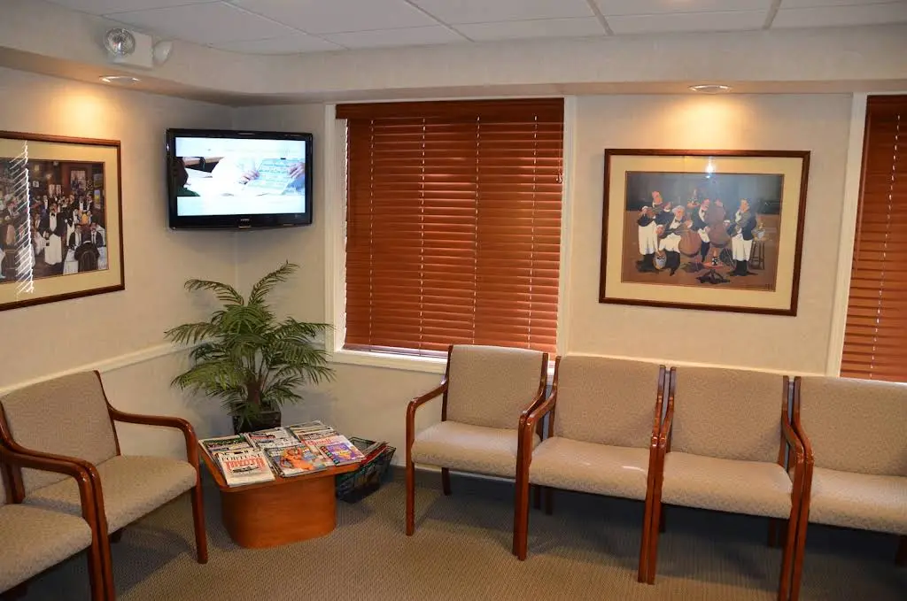 BWS Oral and Maxillofacial Surgery - Professional dental clinic exterior with modern facilities