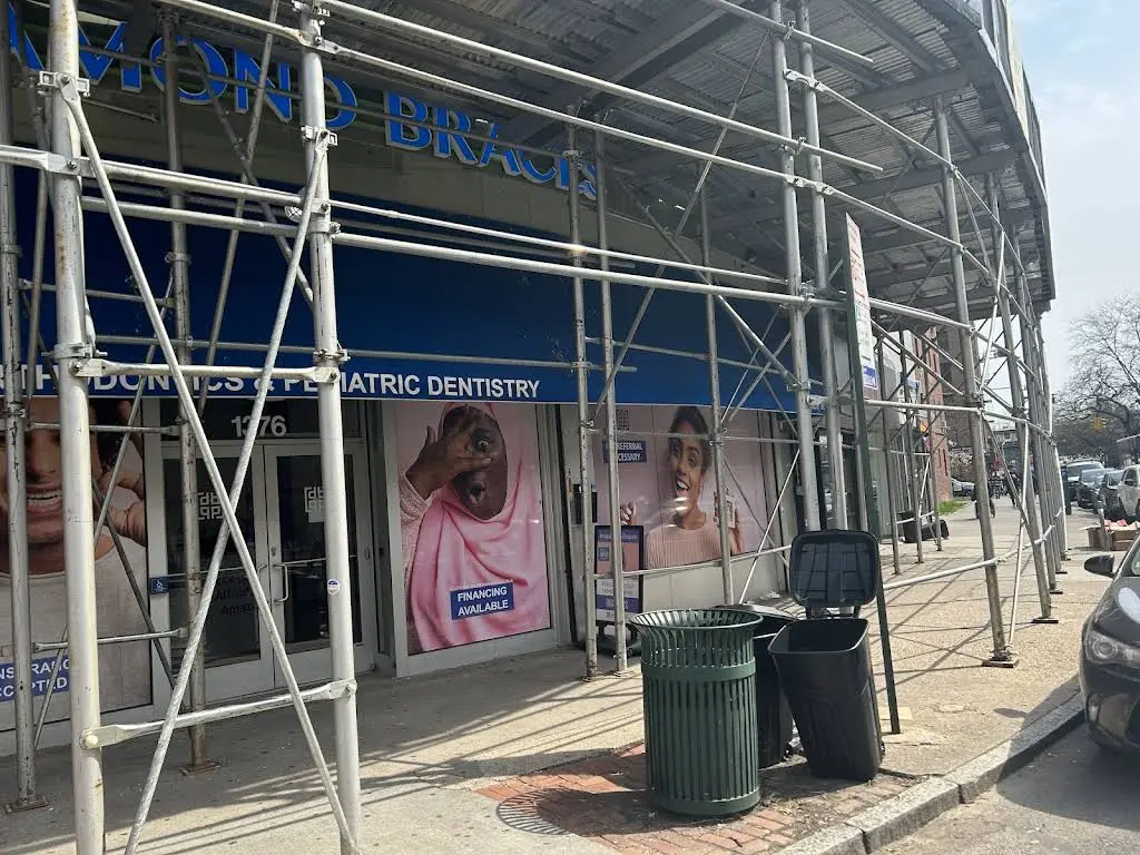 Diamond Braces - Professional dental clinic exterior with modern facilities
