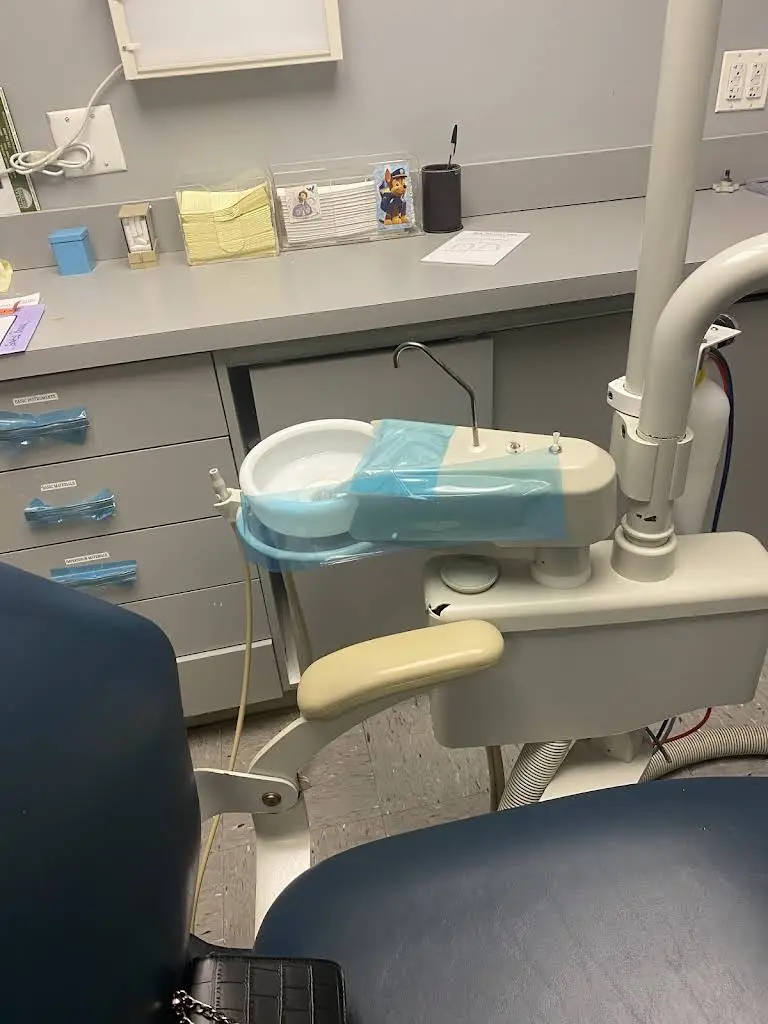 New Horizon Dental, P.C. - Professional dental clinic exterior with modern facilities