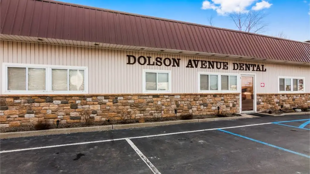 Dolson Avenue Dental - Professional dental clinic exterior with modern facilities