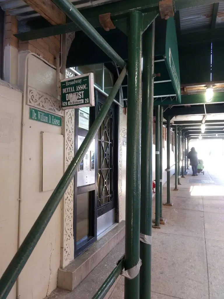 Broadway Dental Associates