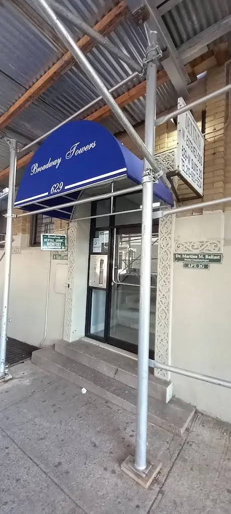 Broadway Dental Associates