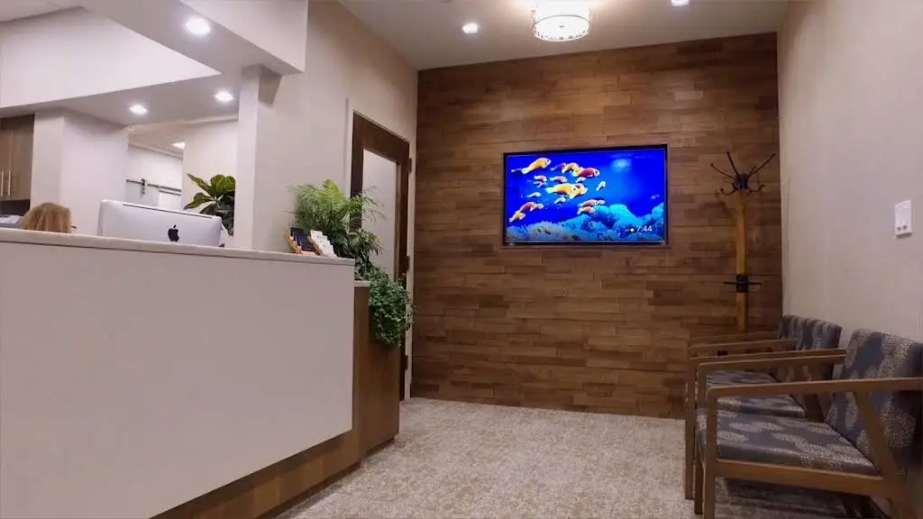 North Shore Prosthodontic Associates - Professional dental clinic exterior with modern facilities