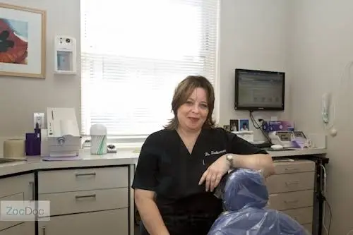 Macabi Dental Associates: Dr. Iris Zuckerman, DDS
