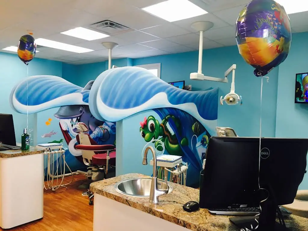 Wantagh Seaford Pediatric Dentistry - Professional dental clinic exterior with modern facilities