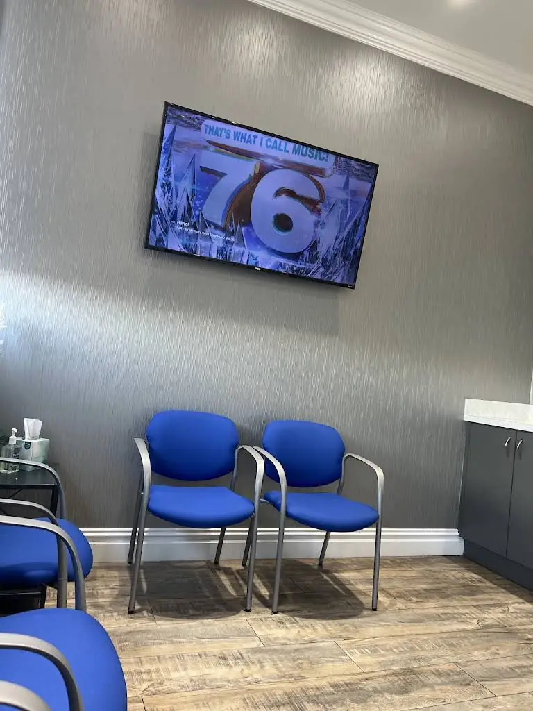 Dental365 - Levittown