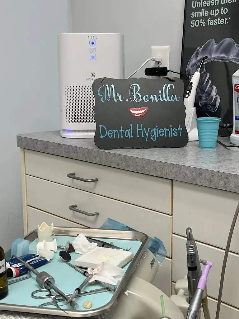 City Smiles Dental - Professional dental clinic exterior with modern facilities