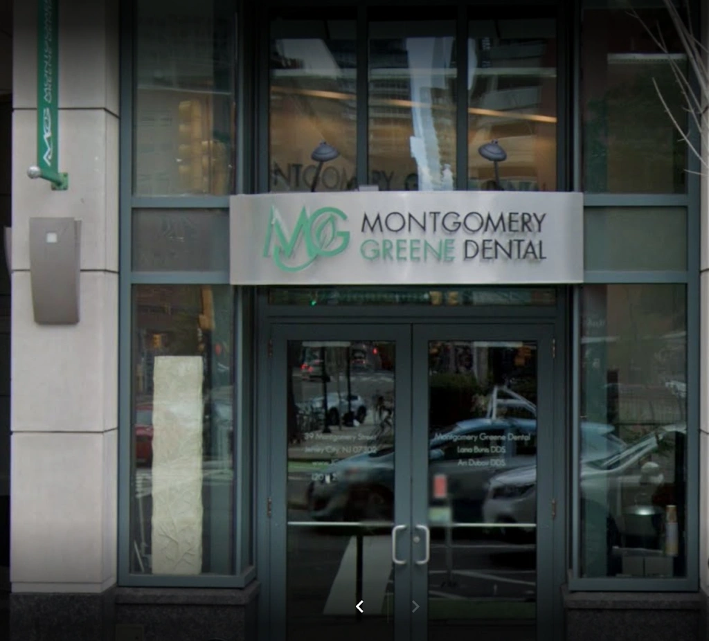 Montgomery Greene Dental - Professional dental clinic exterior with modern facilities