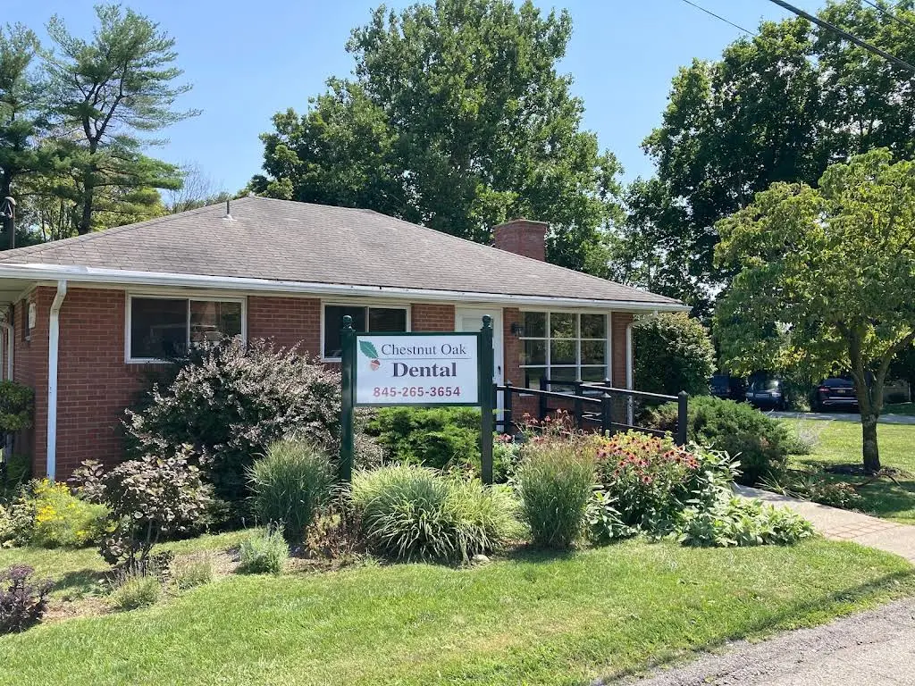 Chestnut Oak Dental - Professional dental clinic exterior with modern facilities