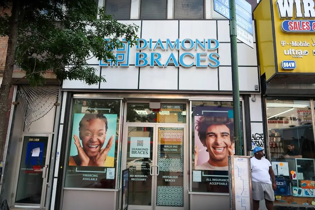 Diamond Braces - Professional dental clinic exterior with modern facilities