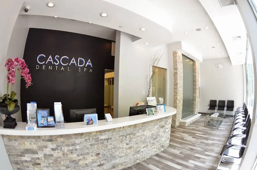 Cascada Dental Spa - Professional dental clinic exterior with modern facilities