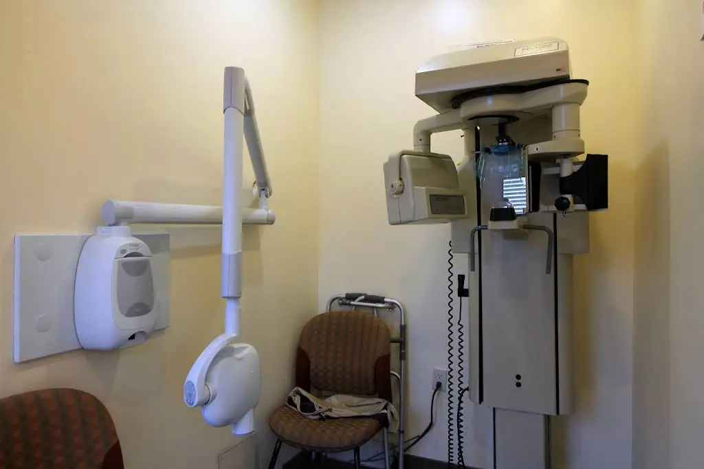 American Dental Hicksville