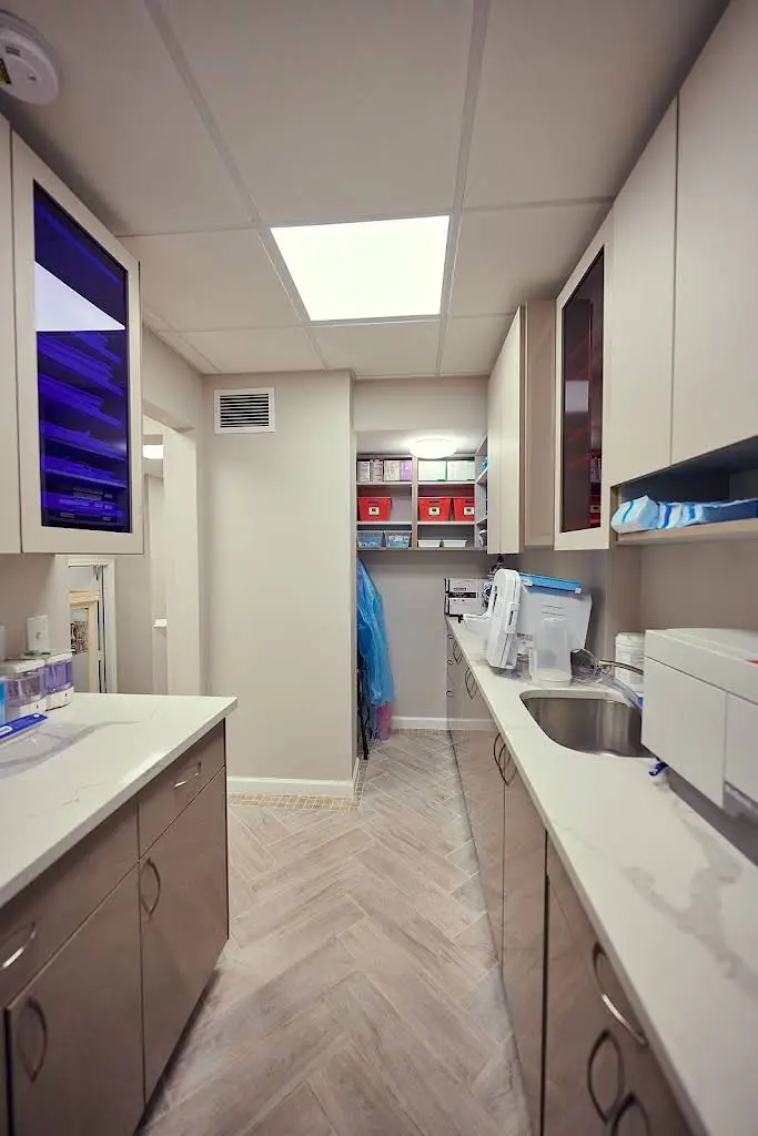 Refine Dental Studio